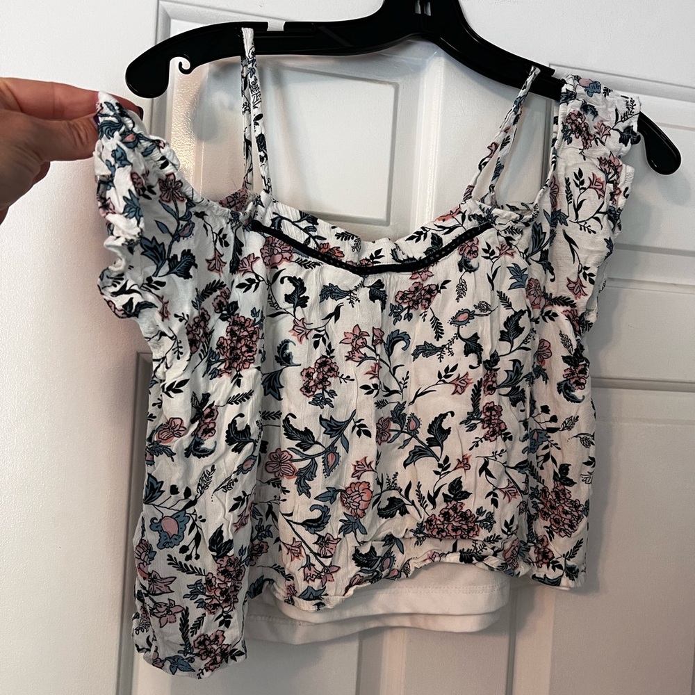 Charlotte Russe Floral Print Ruffle Blouse